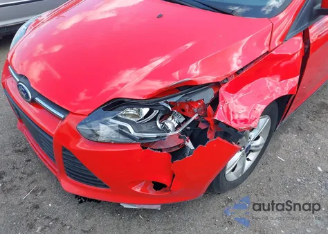 2013 Ford Focus Se z USA, uszkodzony, nr VIN 1FADP3F28DL293907